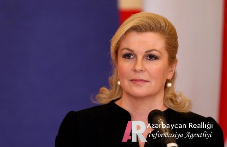 Xanım prezidentdən Putinə: Sizi elə gözləyirik ki...