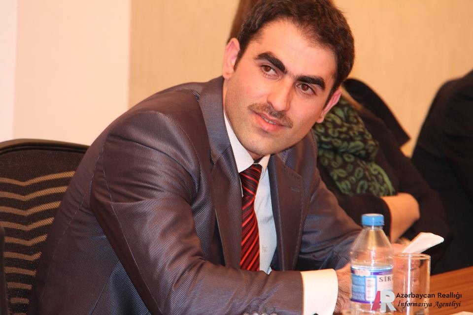 Elşad Barat yazdı: Rəbiqə poeziyasının biznesmeni