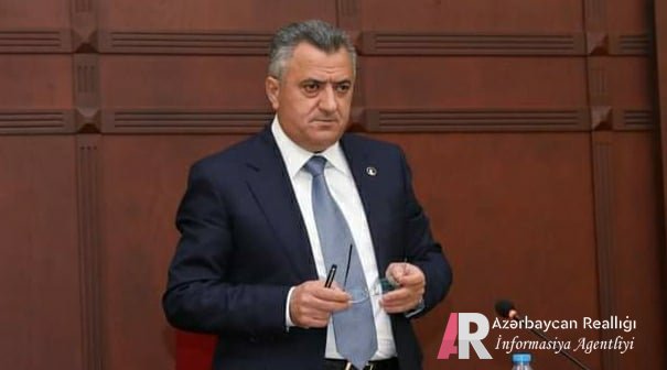 Abdin Fərzəliyevin MƏKTƏB və TİKİNTİ “BİZNESİ” – Abşeron icra başçısı Prezidentə qarşı