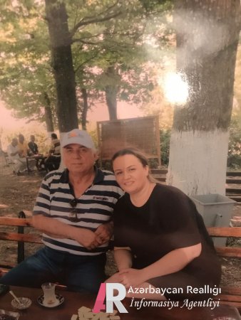 Məktəb direktoru əxlaqsız söyüşlər söydü.
