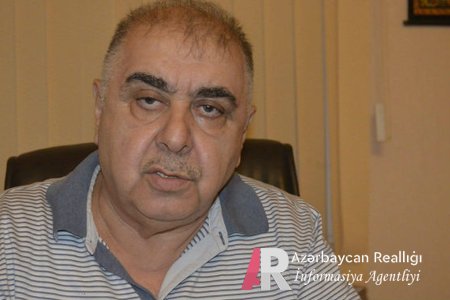 26 dəfə Həccə gedən Hacı Qalib imarətinə gülləkeçirməz şüşələr alıb. - Sensasion Gəlişmə