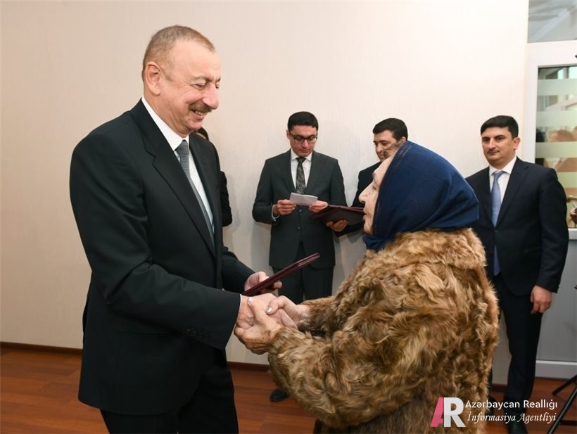 Prezident Qarabağ müharibəsi əlillərinə mənzil və avtomobillər təqdim edib - FOTOLAR