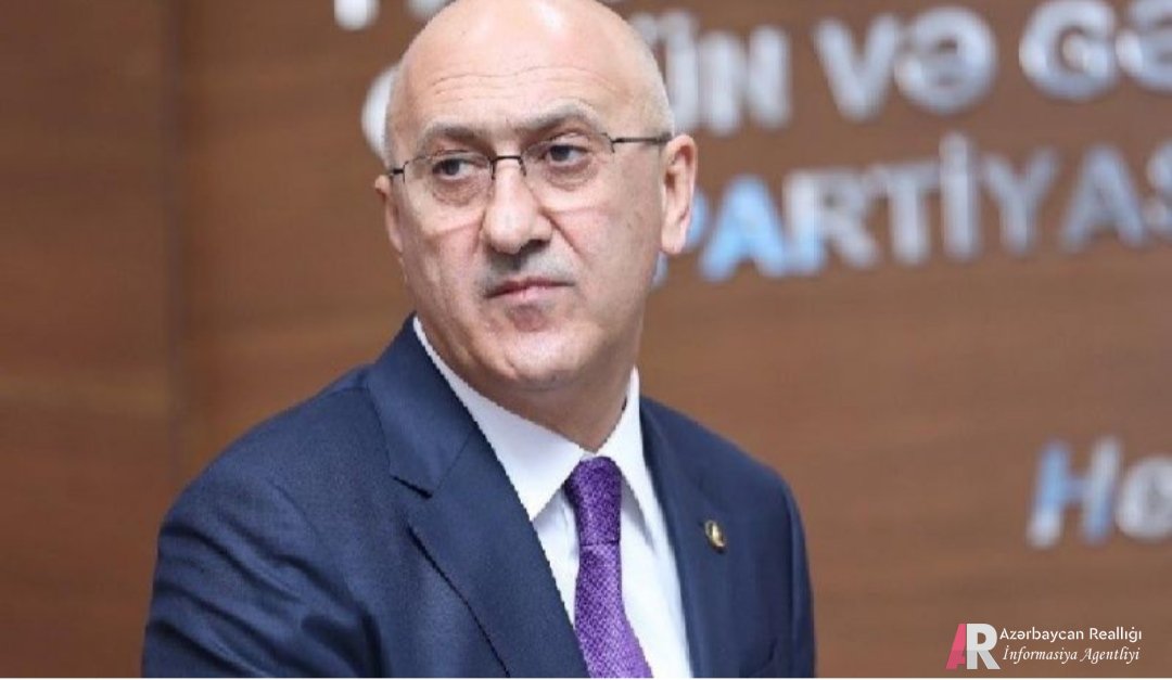 İcra başçısı Leyla Əliyevanın abadlaşdırdığı parkda özünə restoran tikdirir — FOTOLAR