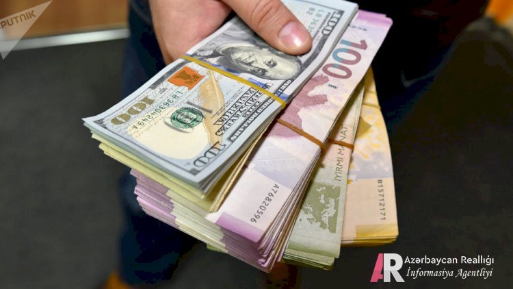 Azərbaycan manatını devalvasiya gözləyir?