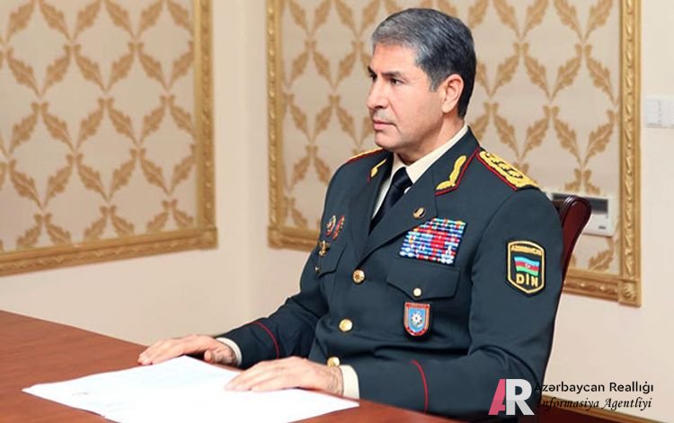 Vilayət Eyvazov Əli Vəliyevi təqaüdə göndərdi