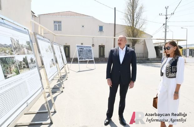 İlham Əliyev və Mehriban Əliyeva Pirşağı qəsəbəsində