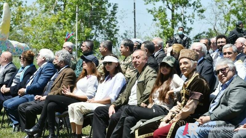 Cıdır düzünün üzərindəki möcüzəvi uçuş...