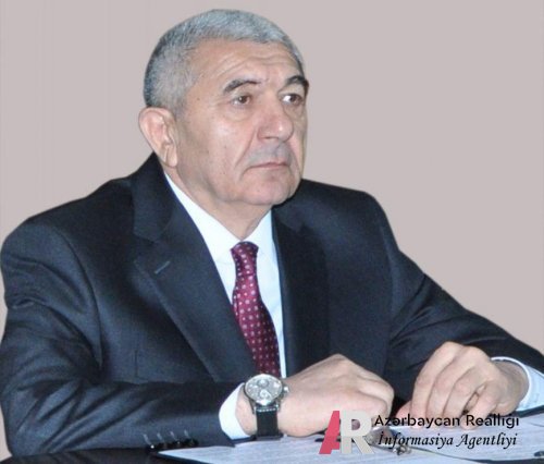 Tovuzun icra başçısı SAKİNLƏRƏ QARŞI: Torpaqları belə zəbt edir - VİDEO