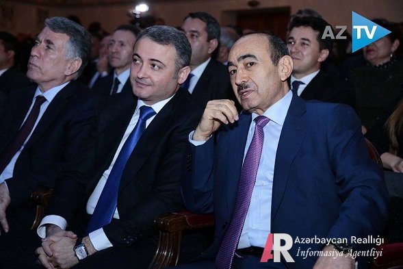 AzTV-nin Rövşən Məmmədov bəlası - Televiziyada dövlətçiliyə zərbə vuran proseslər baş verir