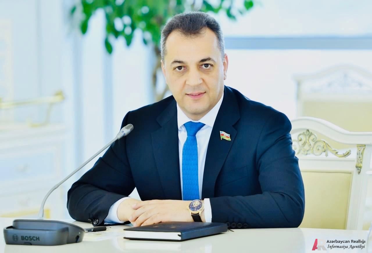 Şəkinin karateist deputatı - Diplomu da saxtadır