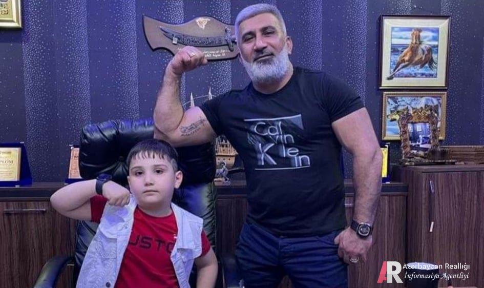 İşadamı Emil Səməndərovun oğlu Yusif Səməndərov Bakı Çempionatında birinci yerə layiq görülüb - VİDEO