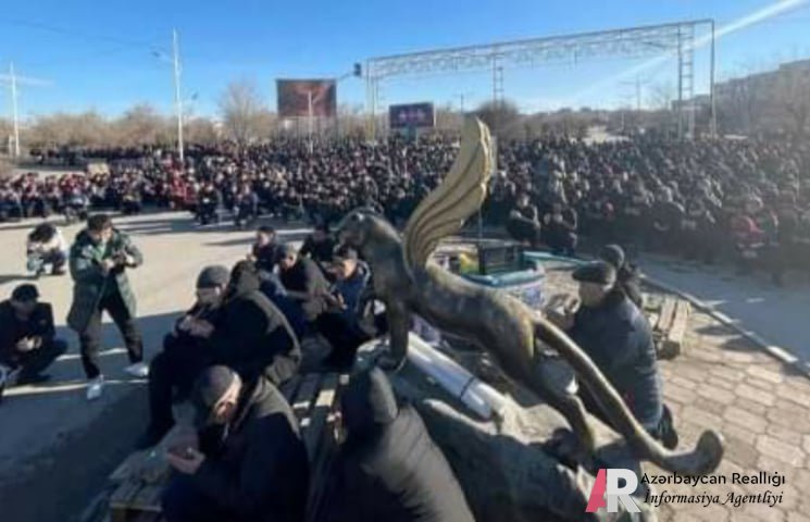 Alma-Atada qanlı yanvar: şahid rus qoşunlarının meydana toplaşanları necə gülləbaran etdiyindən danışır