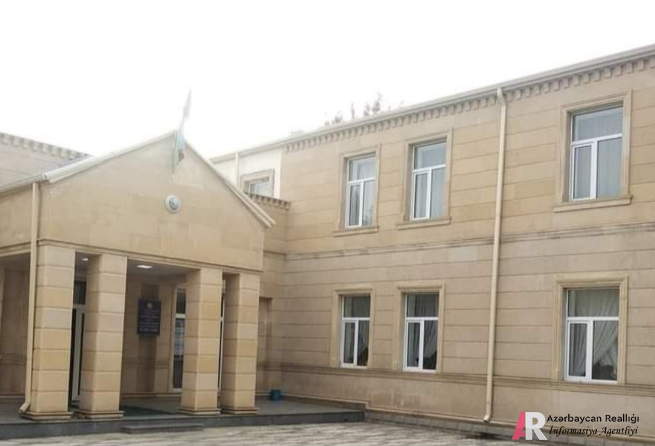 İDDİA: Ağcabədi rayonu Ü.Hacıbəyli adına uşaq incəsənət məktəbində özbaşınalıq və şantajı adi hala çevirən kimdir? - VİDEO