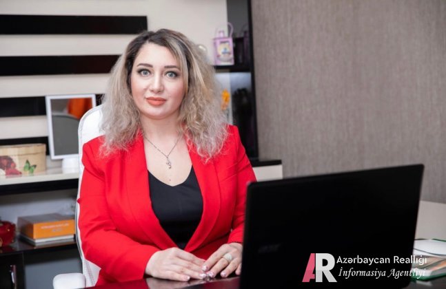 "Pasiyentlərimin bəziləri eyni vaxtda 4-5 kişi ilə münasibətdə olur" - Psixoloq